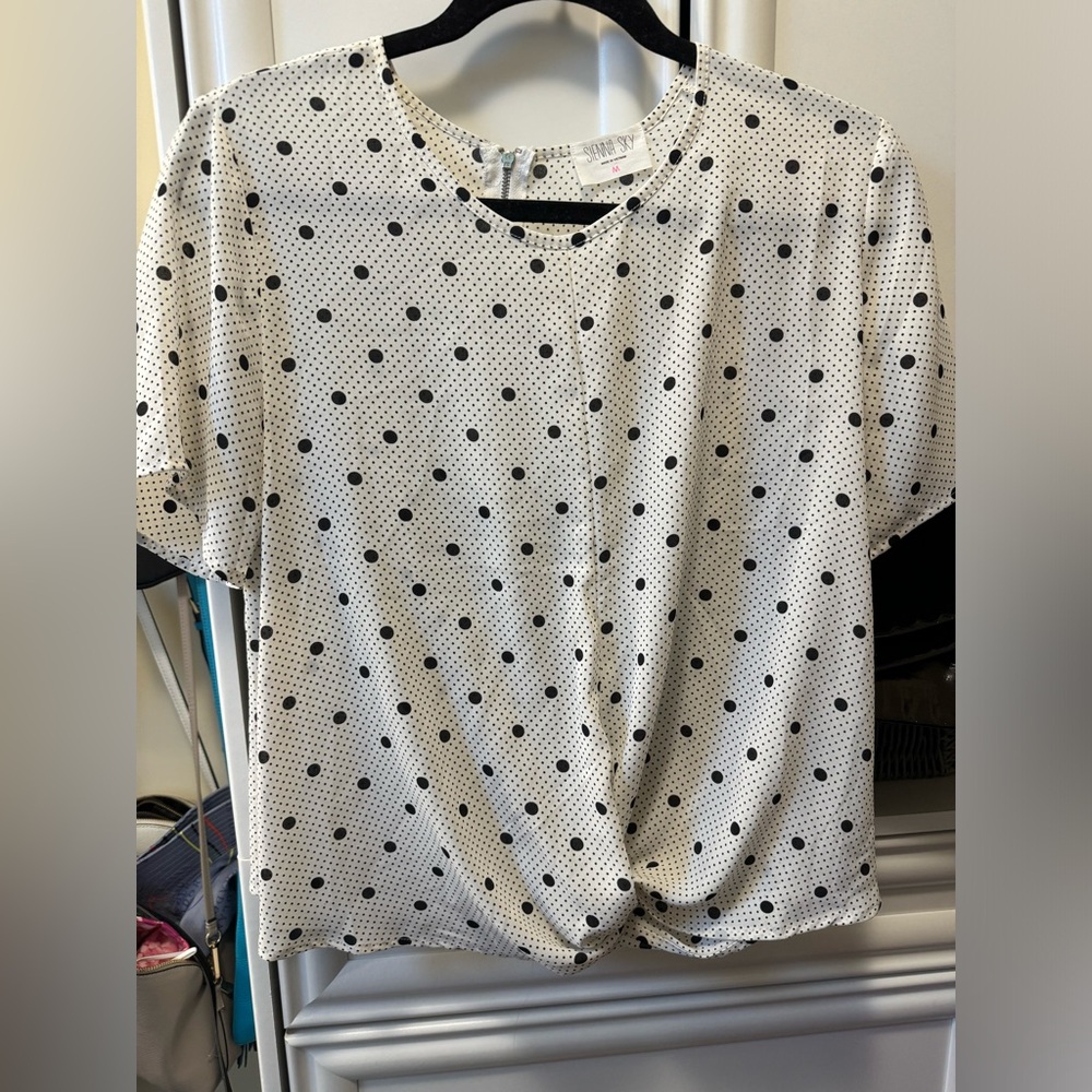 Short sleeve blouse
